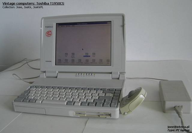 Toshiba T1950CS - 20.jpg